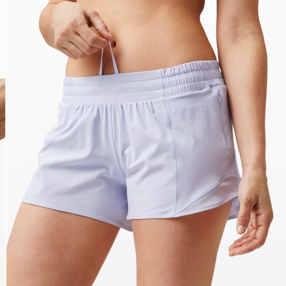 Lululemon Hotty Hot Short II *Long 4"
Serene Blue